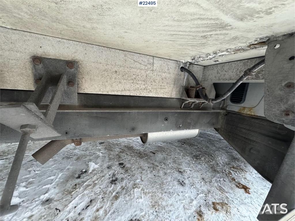 Mercedes-Benz Sprinter box truck with tail lift – approved until Φορτηγά Κόφα
