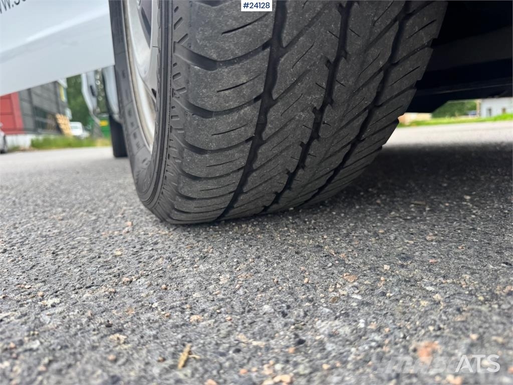 Mercedes-Benz Vito Van – with Tachograph شاحنة مقفلة