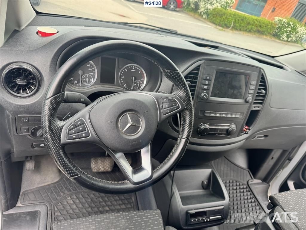 Mercedes-Benz Vito Van – with Tachograph شاحنة مقفلة