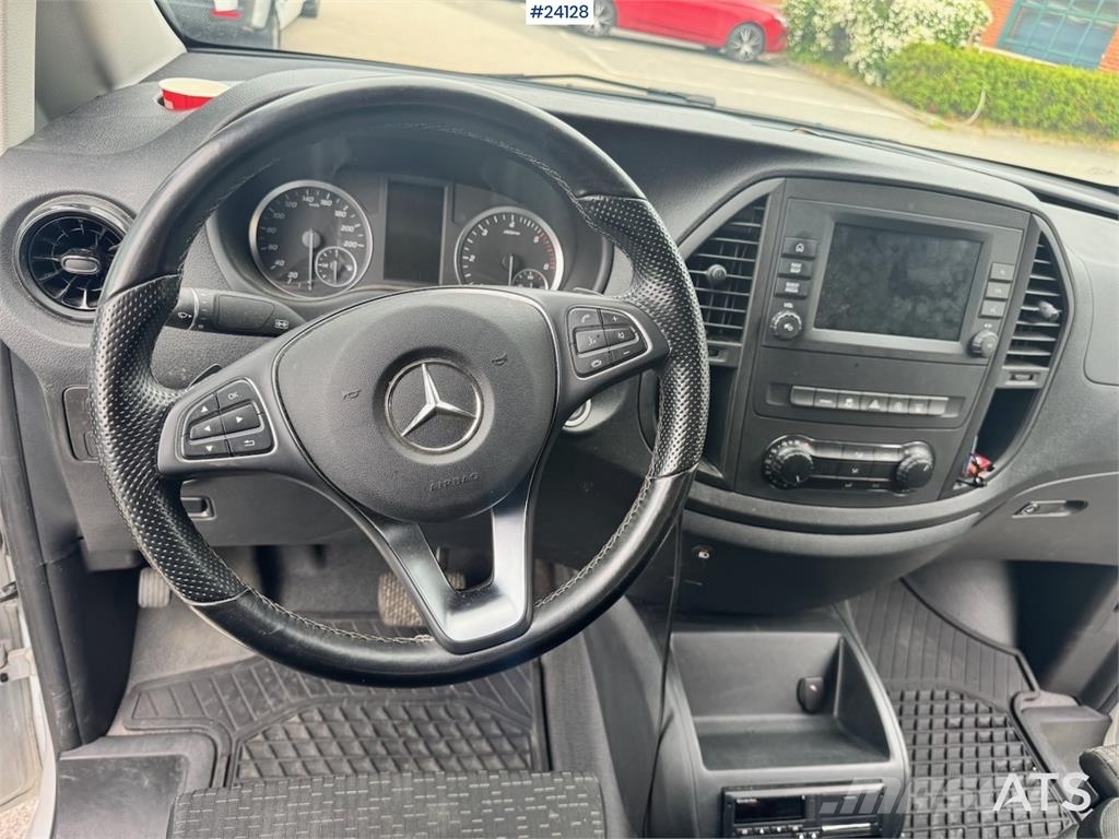 Mercedes-Benz Vito Van – with Tachograph شاحنة مقفلة