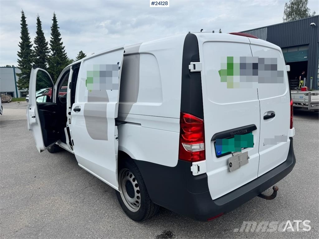 Mercedes-Benz Vito Van – with Tachograph شاحنة مقفلة