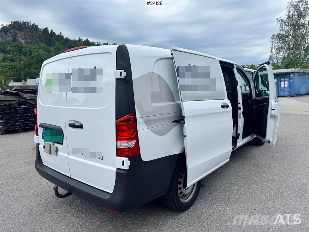Mercedes-Benz Vito Van – with Tachograph شاحنة مقفلة