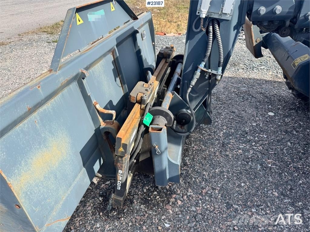 Merlo P40.17 telehandler w/ bucket – pallet forks – jib Teleskopski kolesni nakladalci