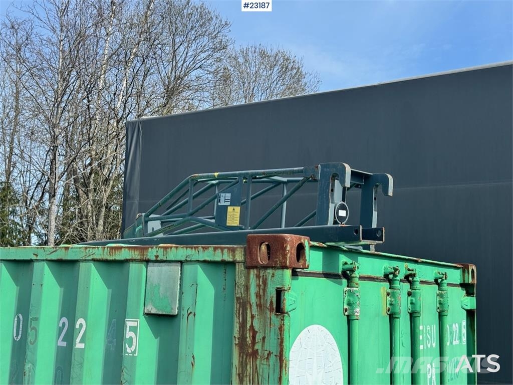 Merlo P40.17 telehandler w/ bucket – pallet forks – jib Teleskopski kolesni nakladalci