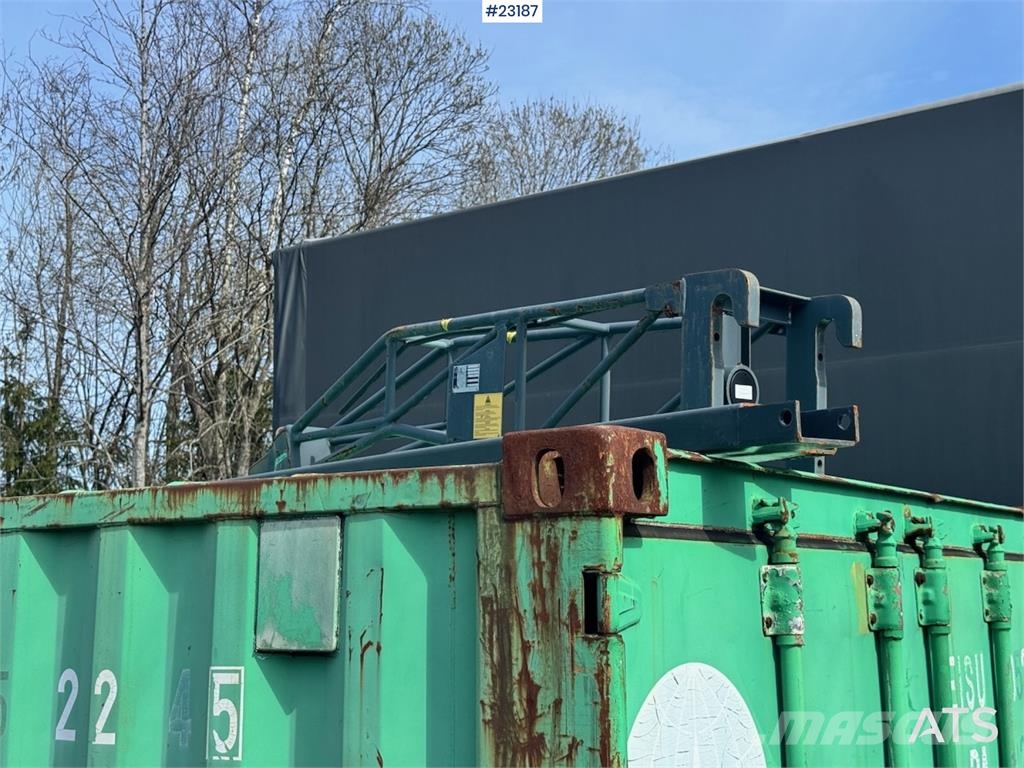 Merlo P40.17 telehandler w/ bucket – pallet forks – jib Teleskopski kolesni nakladalci