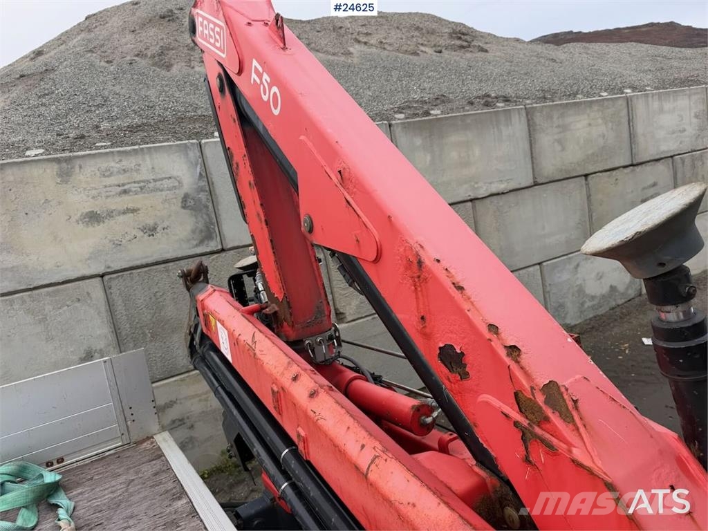 Mitsubishi Fuso Canter 4x2 with rear-mounted crane. Recently Kranbil
