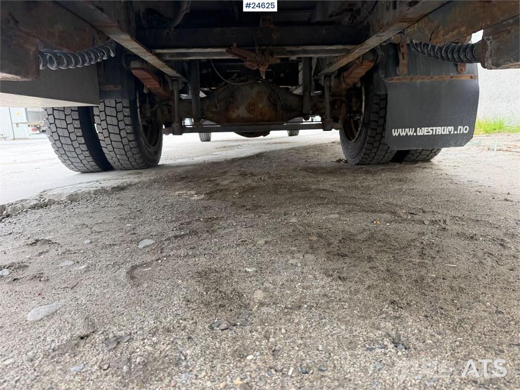 Mitsubishi Fuso Canter 4x2 with rear-mounted crane. Recently Kranbil