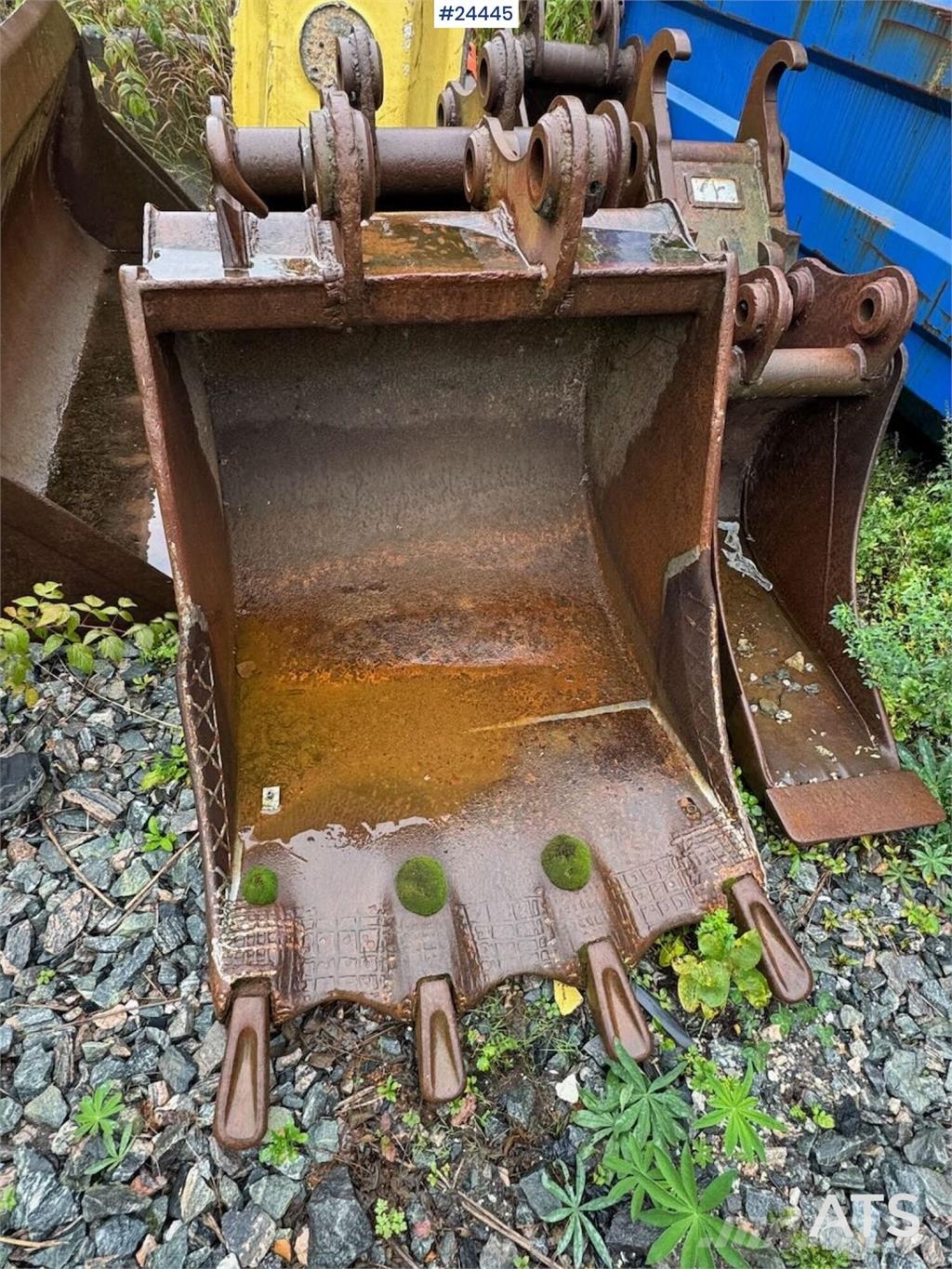 Mitsubishi SM120-8 Crawler Excavator – 3 Buckets – 6,400 Hour Beltegraver