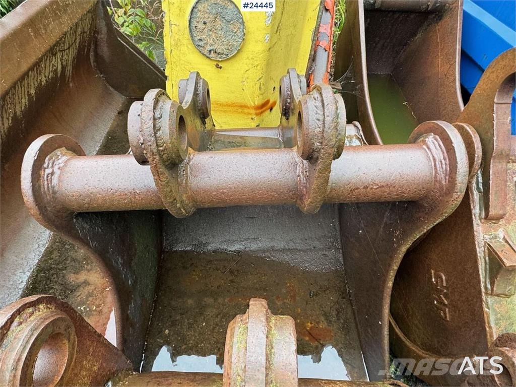 Mitsubishi SM120-8 Crawler Excavator – 3 Buckets – 6,400 Hour Beltegraver