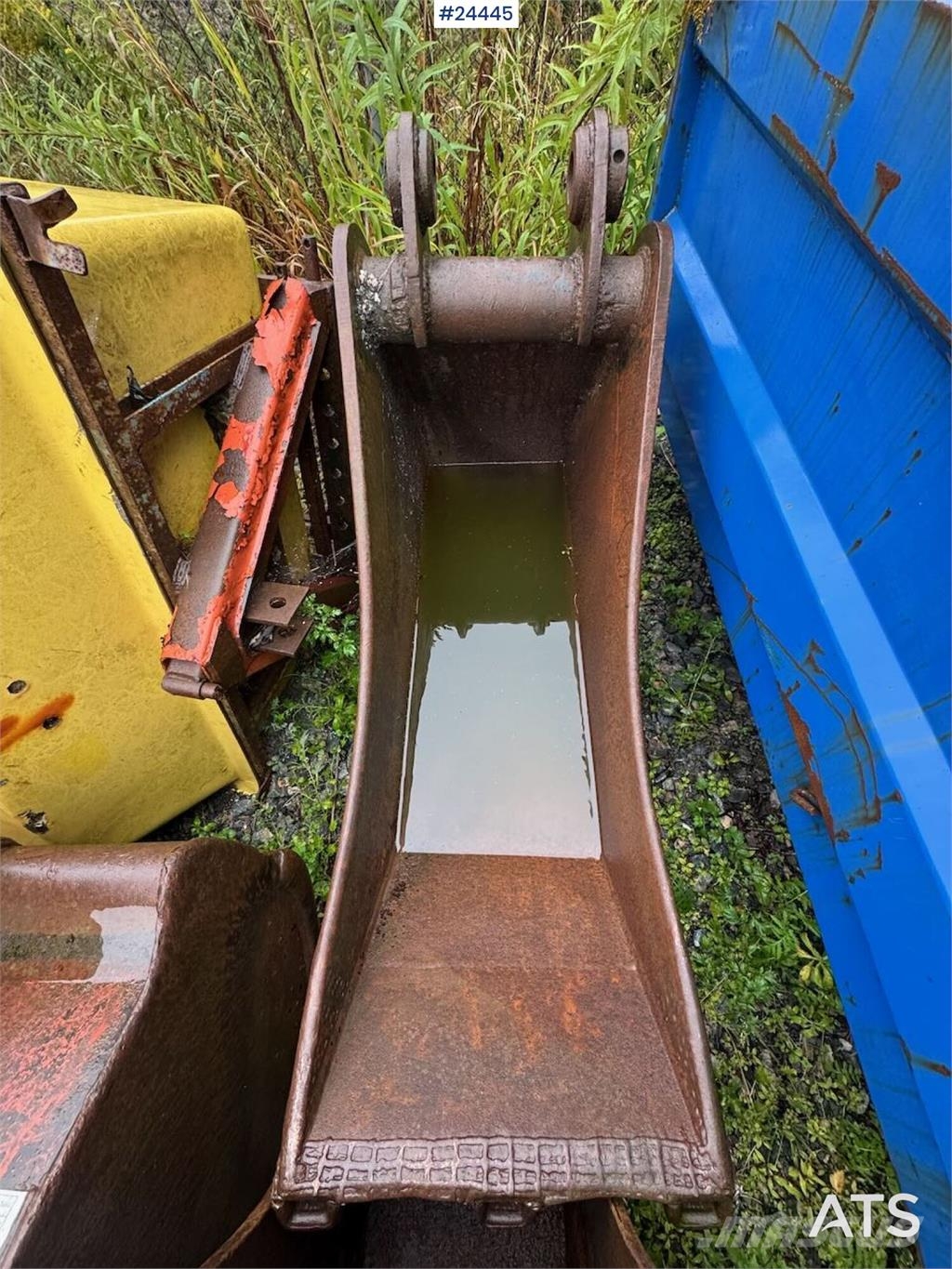 Mitsubishi SM120-8 Crawler Excavator – 3 Buckets – 6,400 Hour Beltegraver