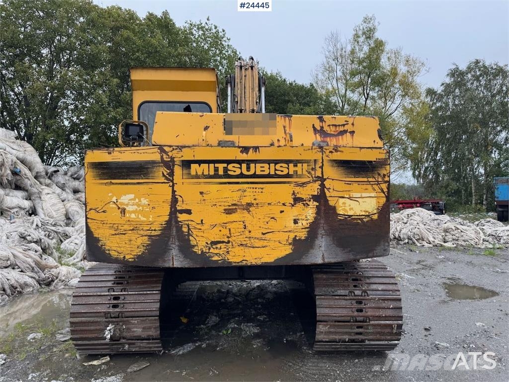 Mitsubishi SM120-8 Crawler Excavator – 3 Buckets – 6,400 Hour Beltegraver
