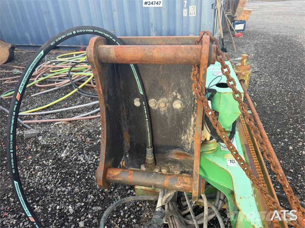 Montabert Micropa stretcher tower w/ vacuum cleaner and comp Příslušenství a náhradní díly k vrtným zařízením