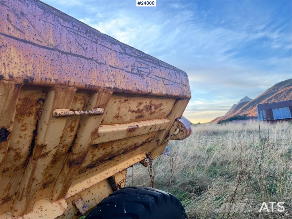 Moxy D16 B Dumper Mezei dömperek