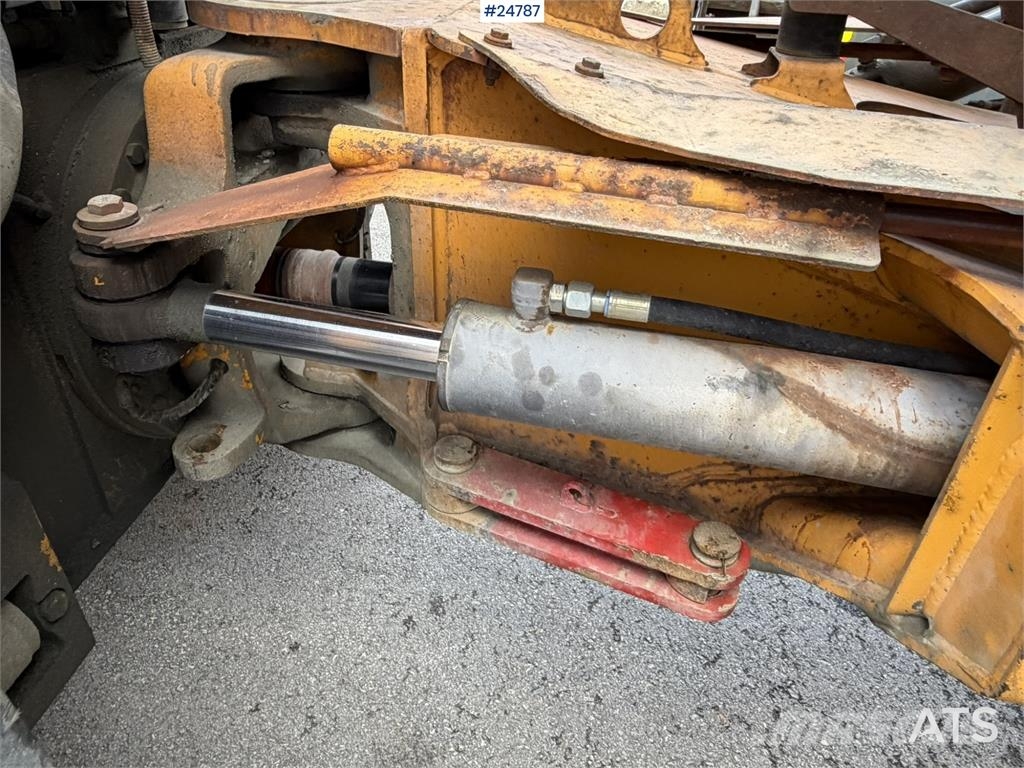 Moxy MT 26 6x6 dumper Minidumper