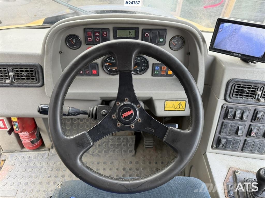 Moxy MT 26 6x6 dumper Minidumper