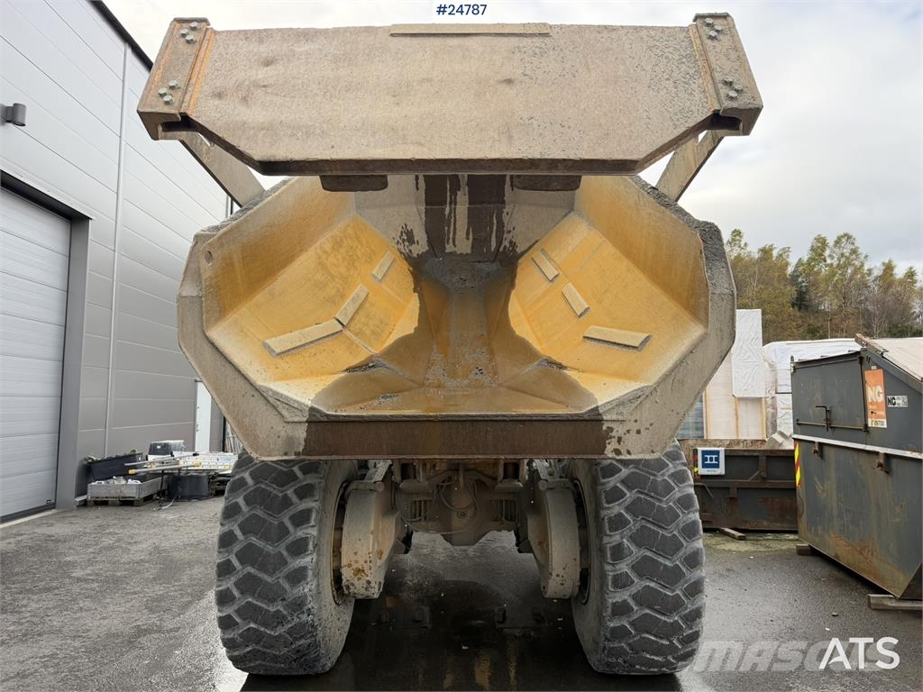 Moxy MT 26 6x6 dumper Minidumper