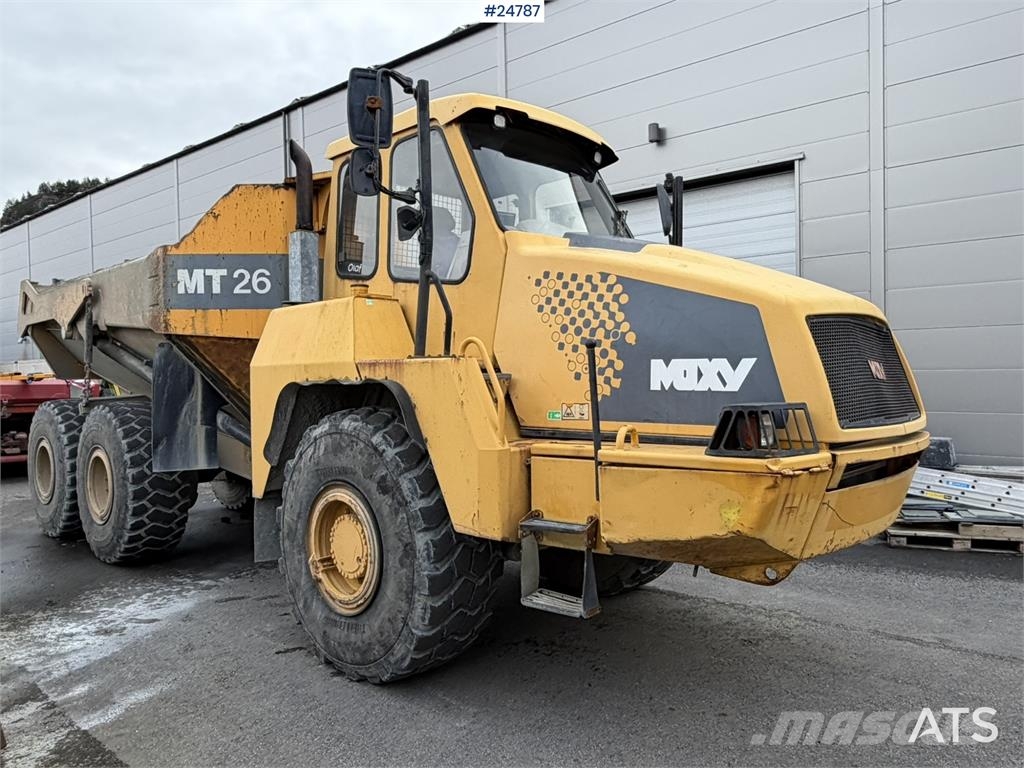 Moxy MT 26 6x6 dumper Minidumper