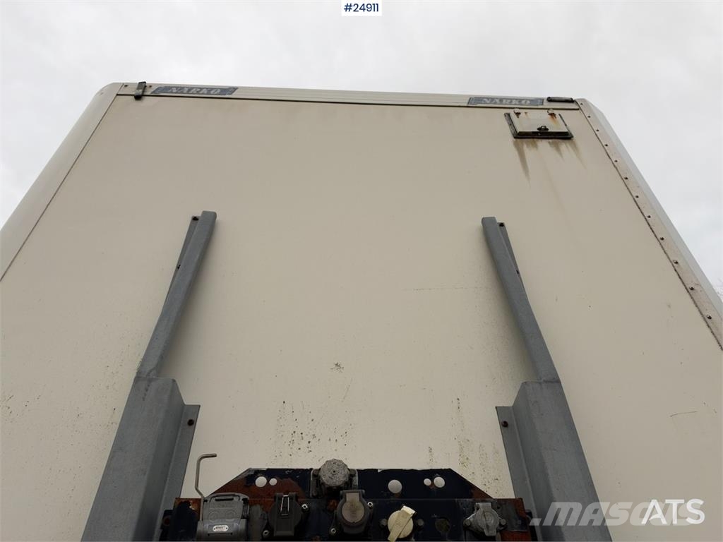 Närko Box Semi-Trailer with Full Side Opening Прицепы-фургоны