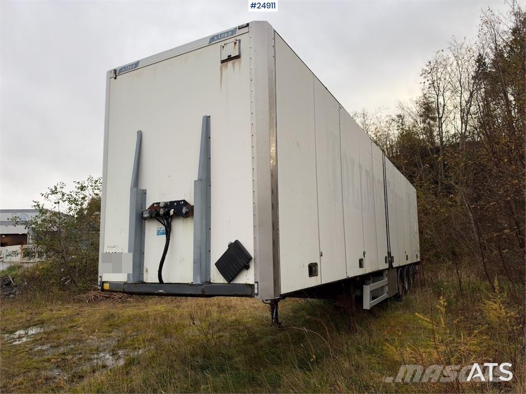 Närko Box Semi-Trailer with Full Side Opening Прицепы-фургоны