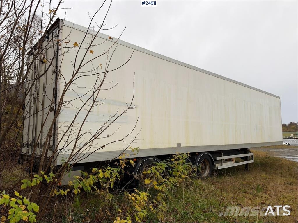 Närko Box Semi-Trailer with Full Side Opening Прицепы-фургоны