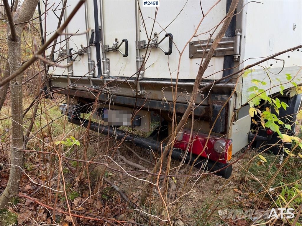 Närko Box Semi-Trailer with Full Side Opening Прицепы-фургоны
