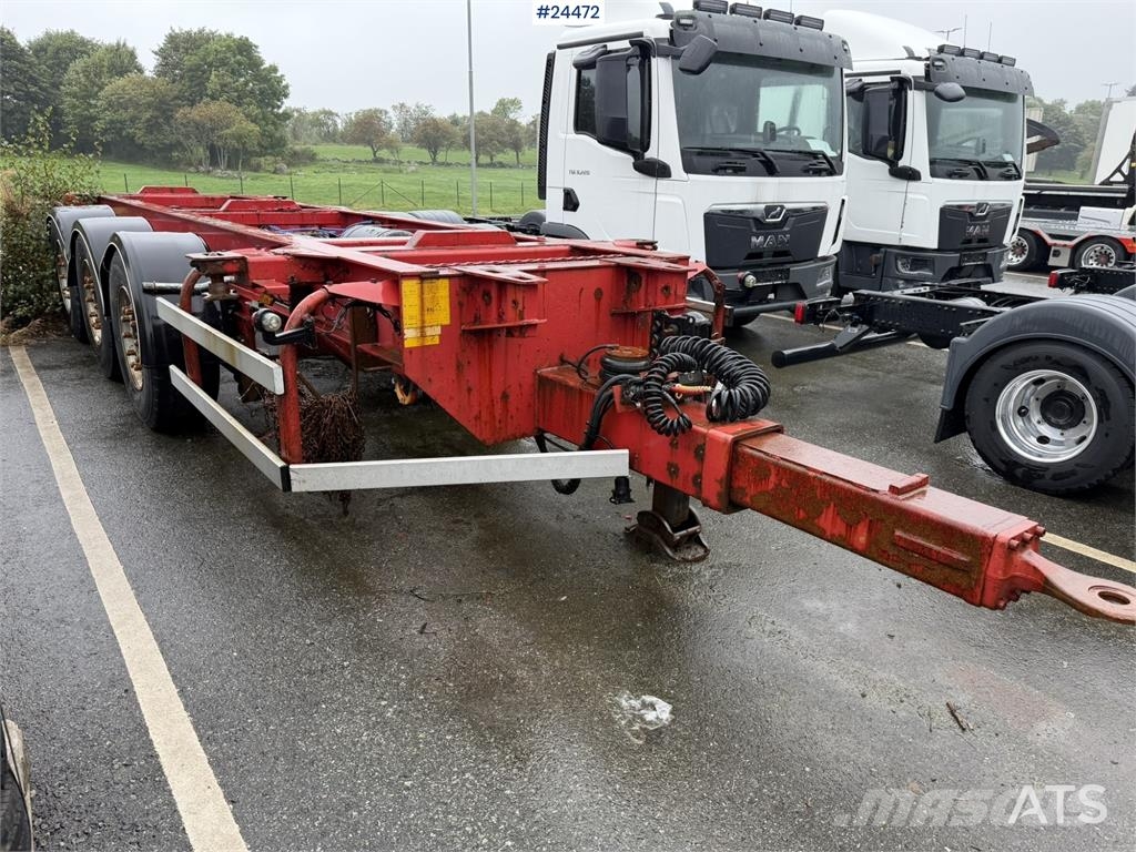 Närko NCP Container trailer – repair project Täyskonttiperävaunut