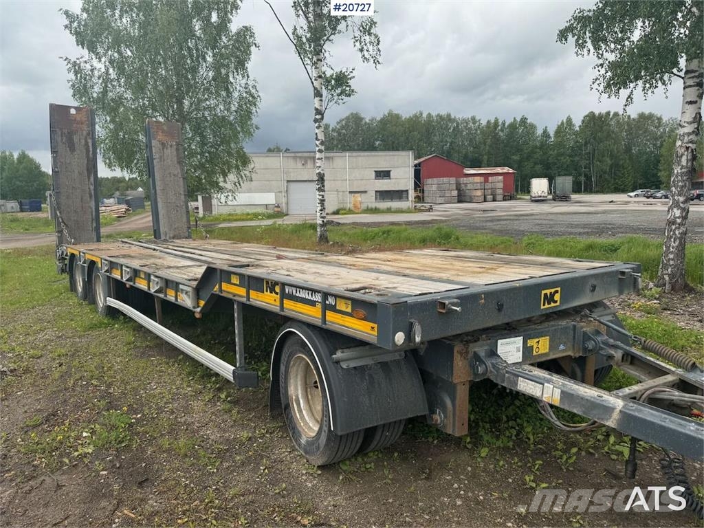 NC engineering Machine trailer w/ hydraulic driving b Otros remolques