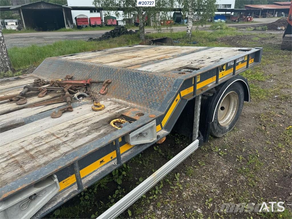 NC engineering Machine trailer w/ hydraulic driving b Otros remolques