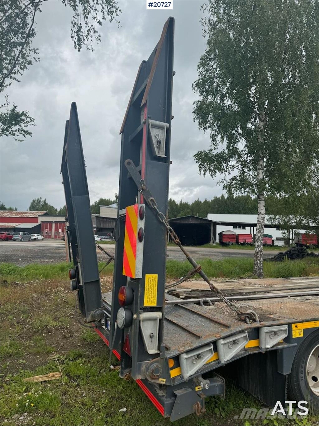 NC engineering Machine trailer w/ hydraulic driving b Otros remolques