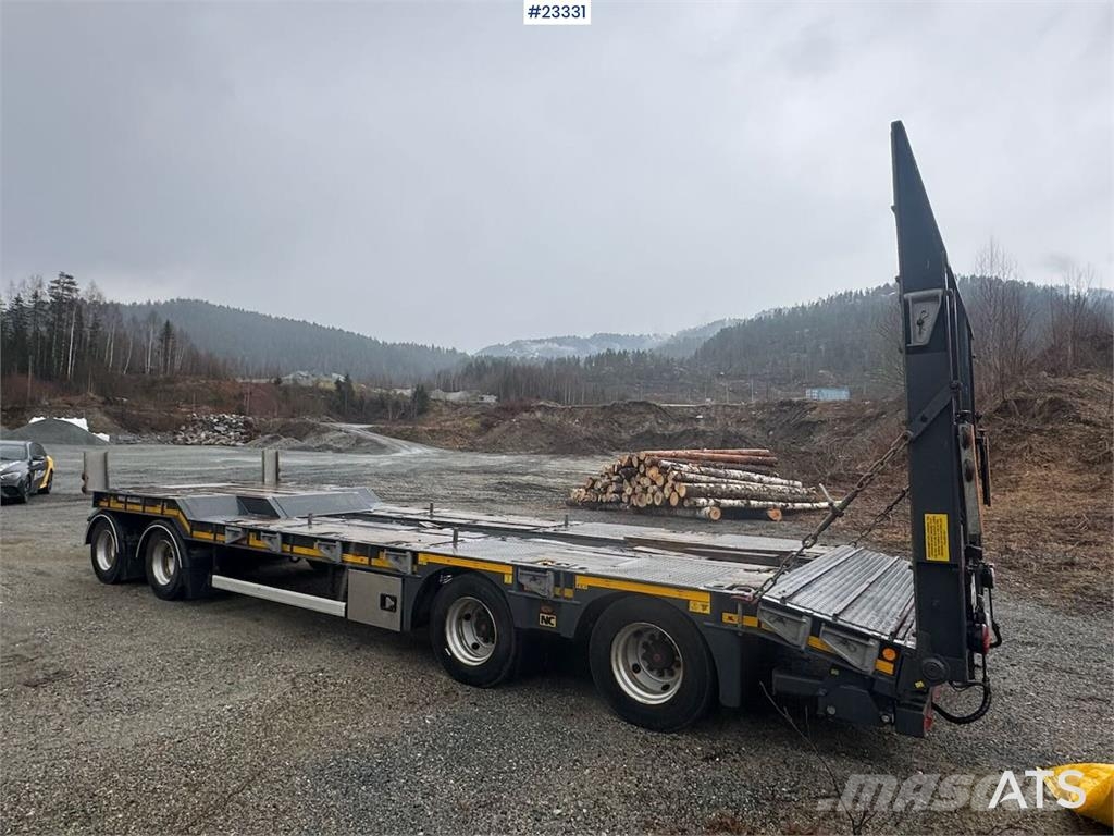 NC Engineering O4DB4 Machinery Trailer Plataformas bajas