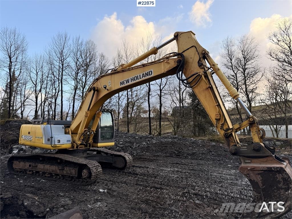 New Holland E265 Excavator with tooth bucket and defective rot Εκσκαφείς με ερπύστριες