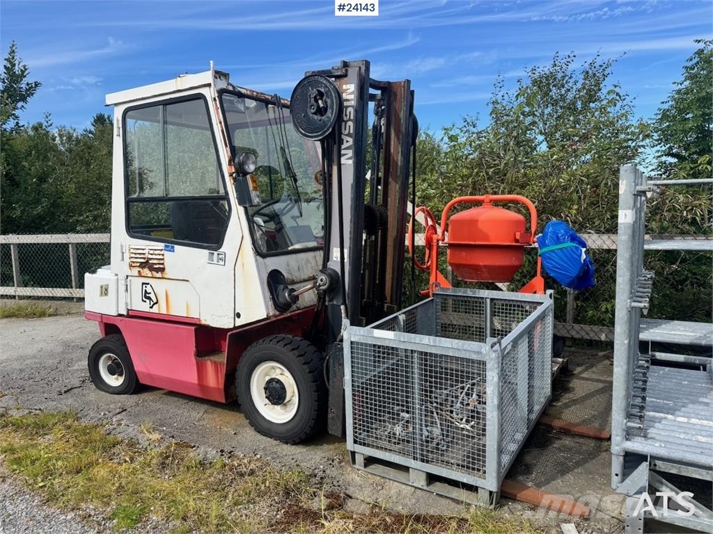 Nissan FJ02A25U Forklift Electric forklifts
