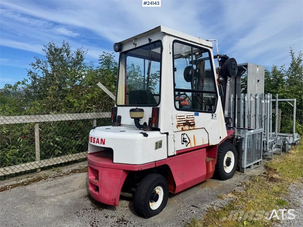 Nissan FJ02A25U Forklift Electric forklifts
