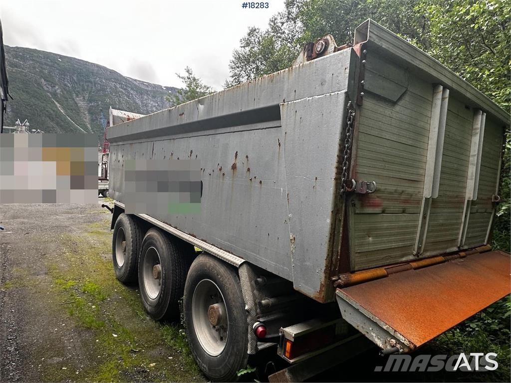  Nor-Slep 3 axle triple trailer. مقطورات قلابة