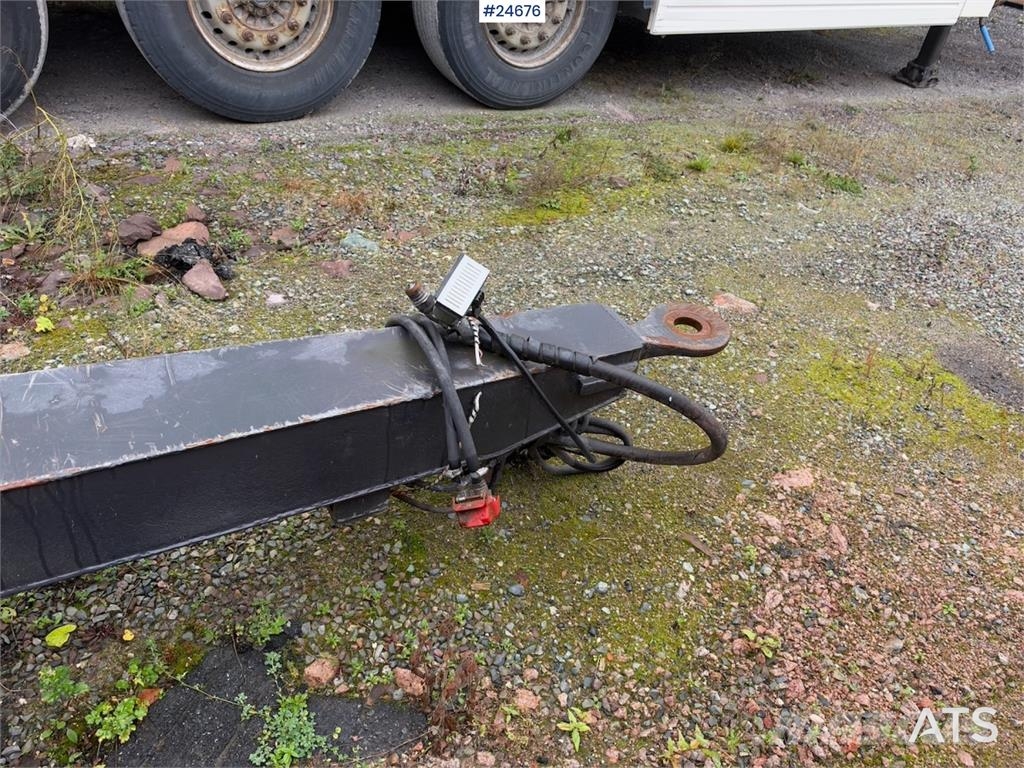  Nor-Slep Triple-Axle Trailer – Needs Repairs Andre hengere