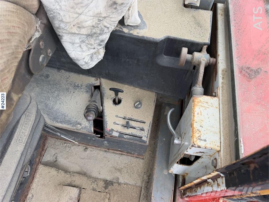 O&K L20i wheel loader with bucket. Repair object Kolové nakladače