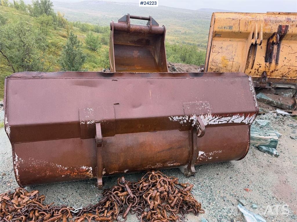 O&K L20i wheel loader with bucket. Repair object Kolové nakladače