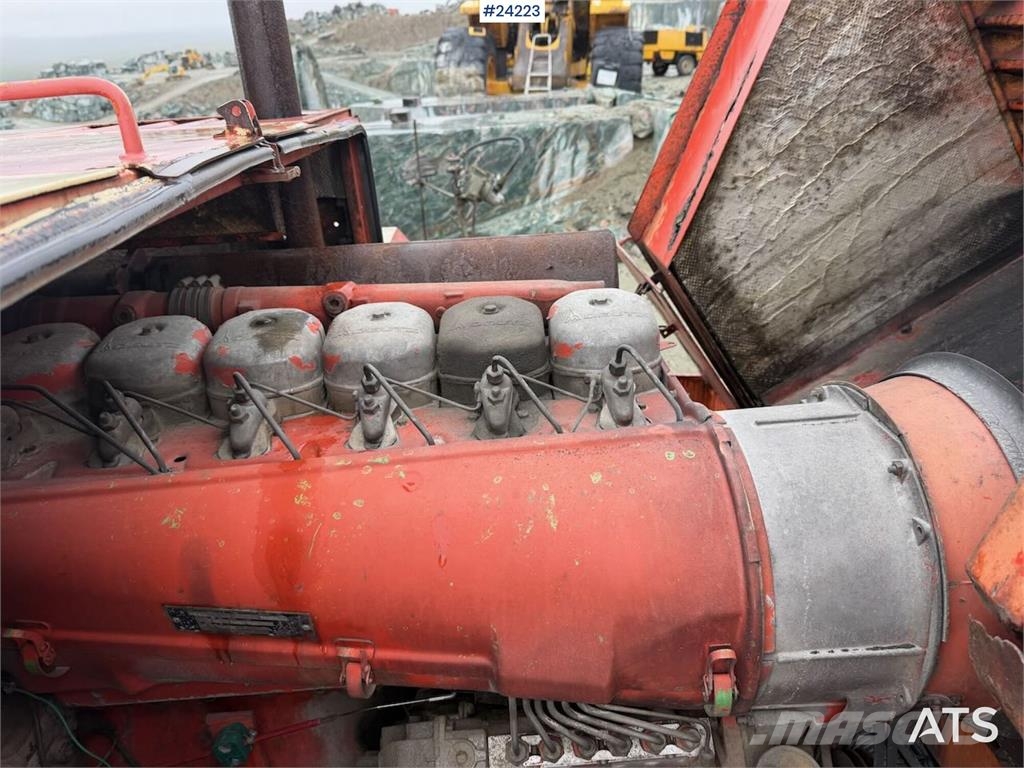 O&K L20i wheel loader with bucket. Repair object Kolové nakladače