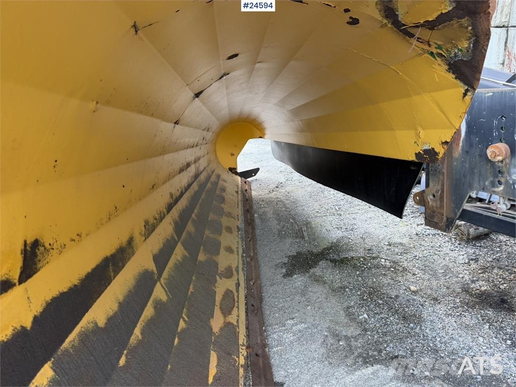 Øveraasen Dh-285U Snow Plow Blade Snøploger- og skjær