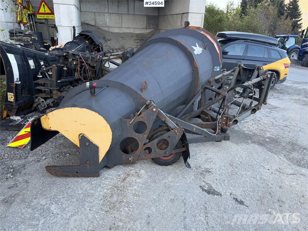 Øveraasen Dh-285U Snow Plow Blade Snøploger- og skjær