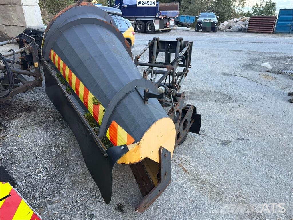 Øveraasen Dh-285U Snow Plow Blade Snøploger- og skjær