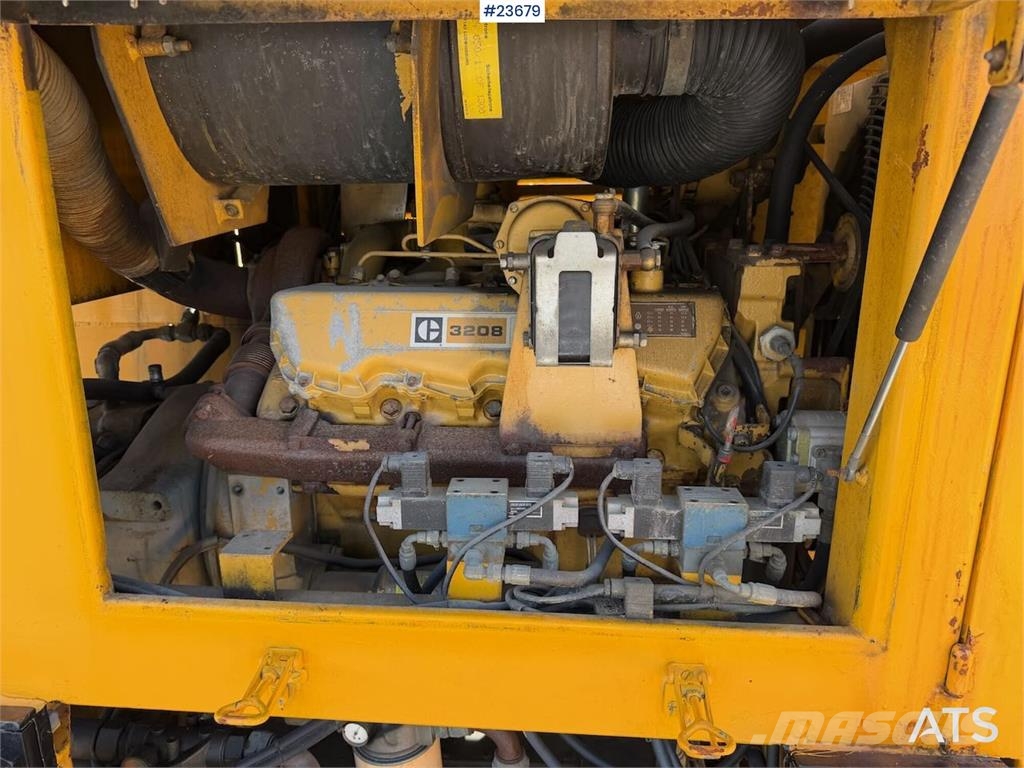 Øveraasen UTV 90-115-250 snow blower – Low hours. Lançadores de neve