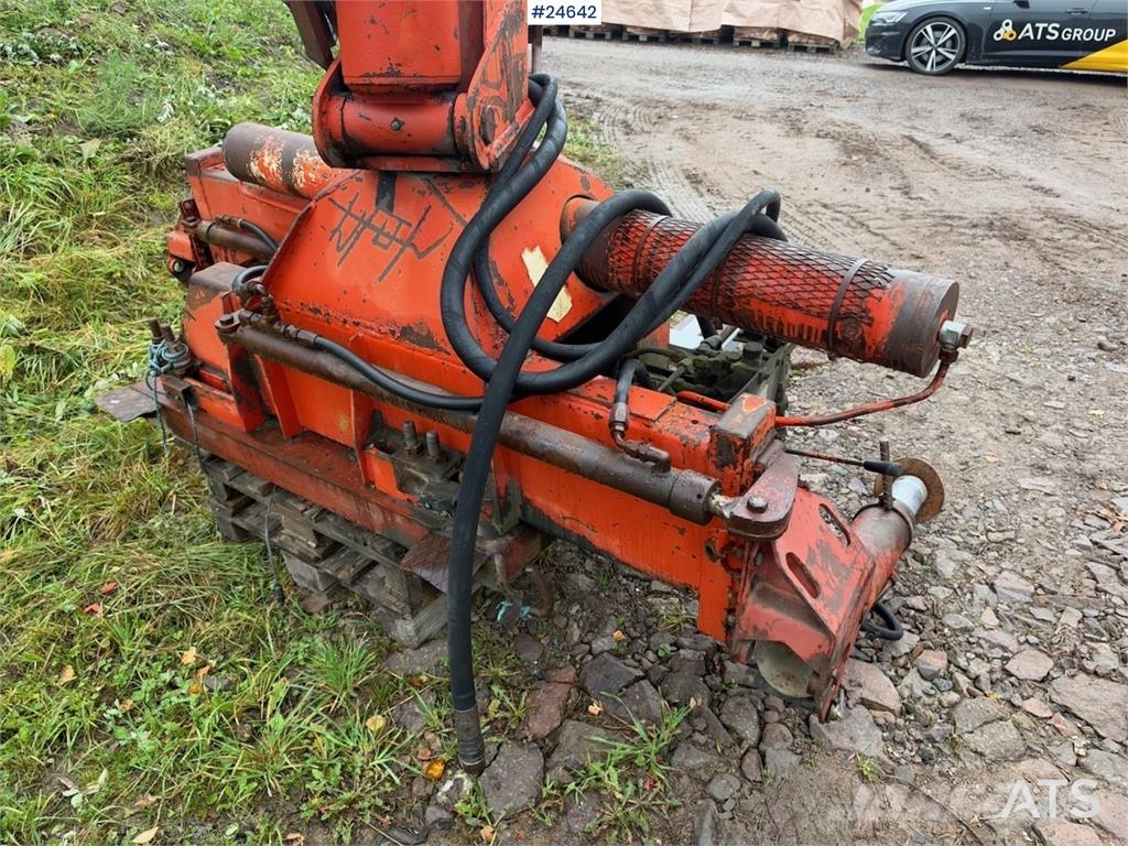 Palfinger PK11000 Crane with Welding Mounts Load handling accessories