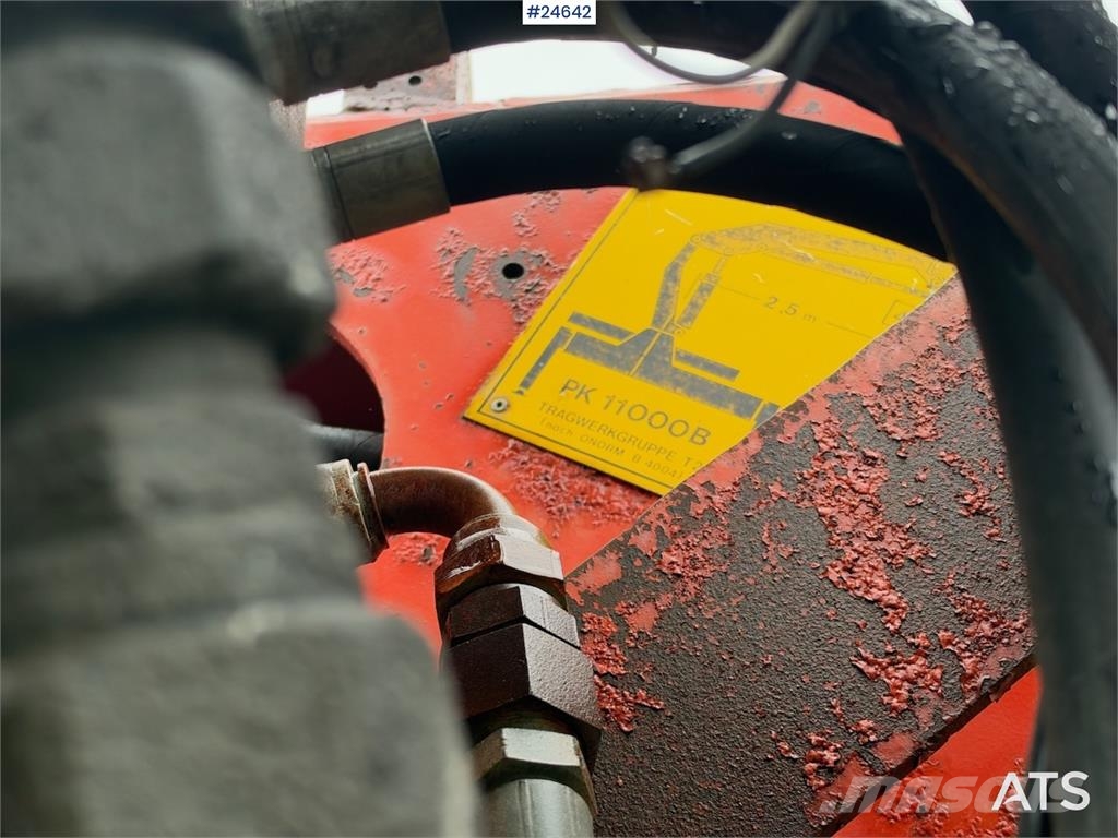 Palfinger PK11000 Crane with Welding Mounts Load handling accessories