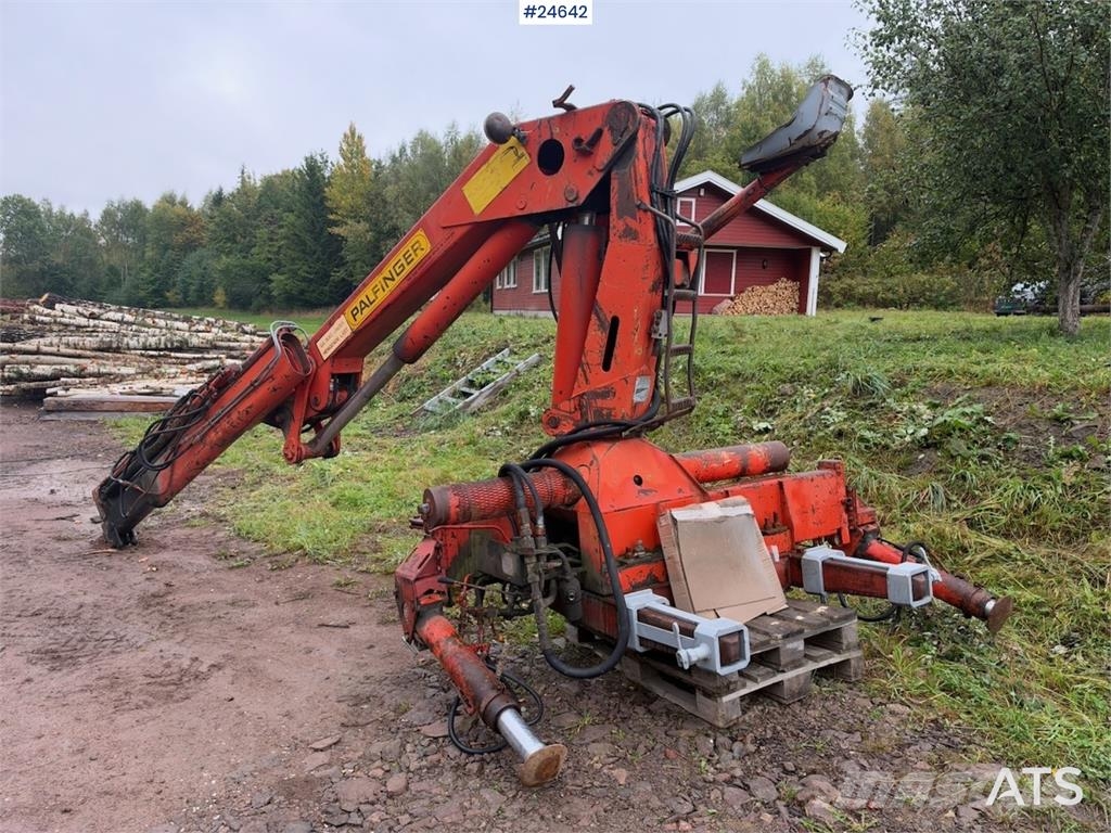 Palfinger PK11000 Crane with Welding Mounts Load handling accessories