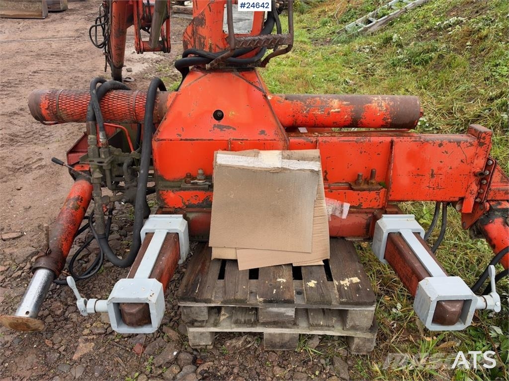 Palfinger PK11000 Crane with Welding Mounts Load handling accessories