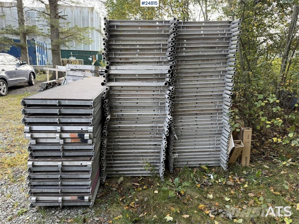 Plettac Assco Scaffolding with 88 frames, bracing, Miško technika - Kita