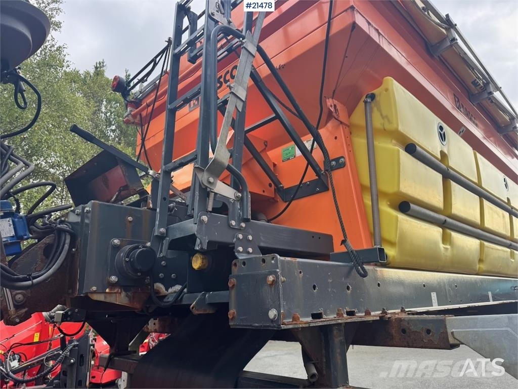 Rasco L4500 Combi Spreader. Transportation - Others