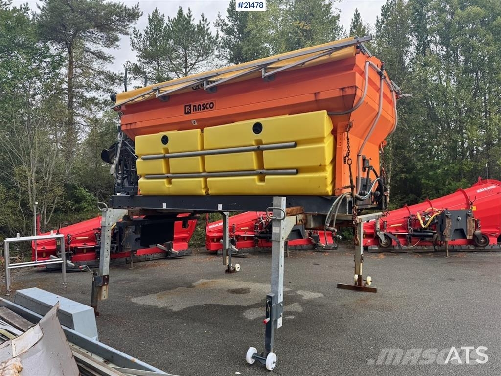 Rasco L4500 Combi Spreader. Transportation - Others