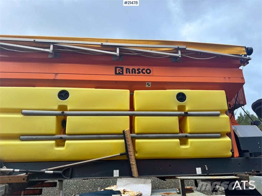 Rasco L4500 Combi Spreader. Transportation - Others